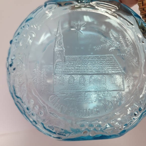 VTG Wheaton Village Christmas 1986 Glass Decanter Handmade Holiday Decor - Picture 7 of 11